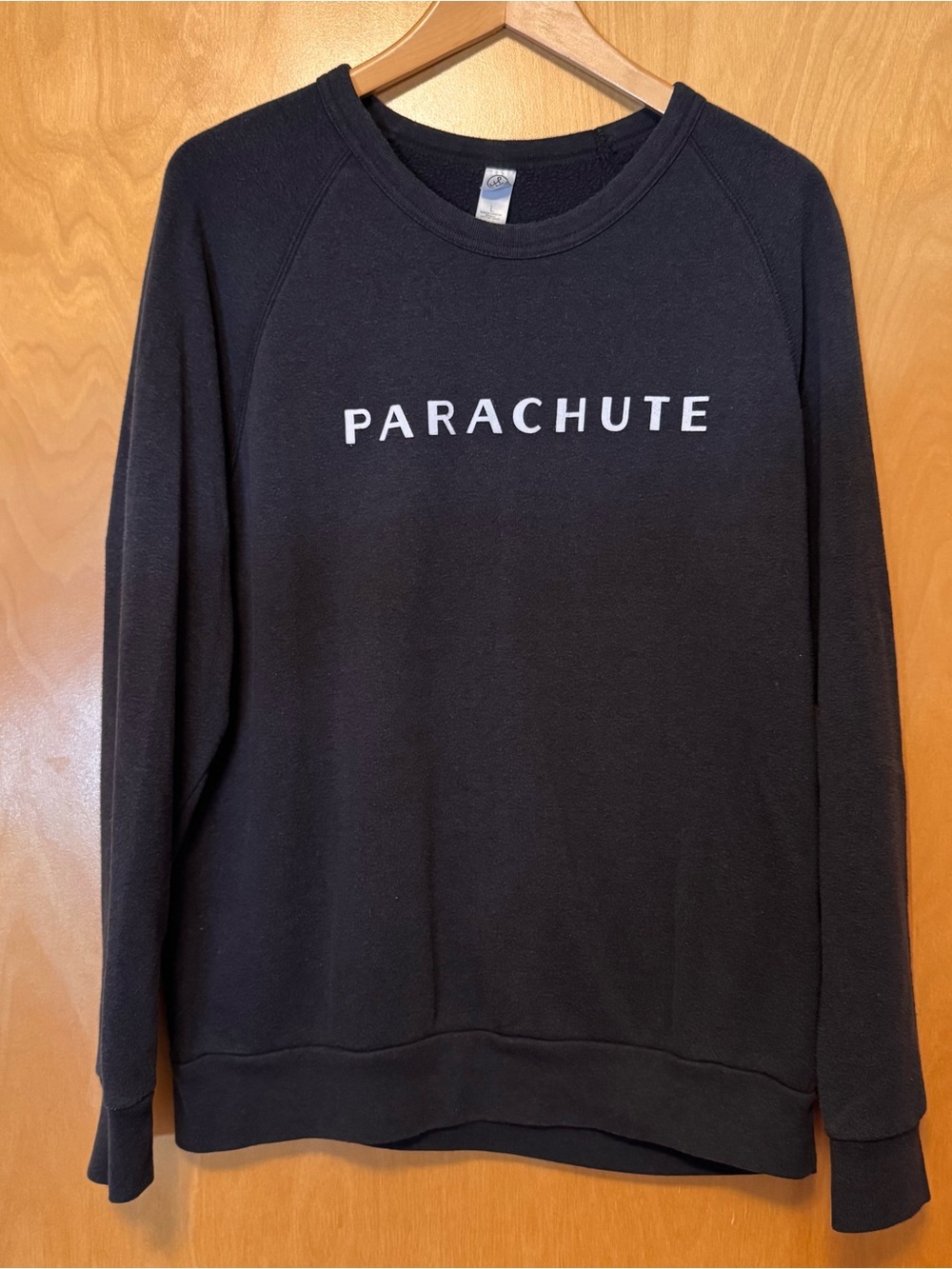 PARACHUTE sweatshirt